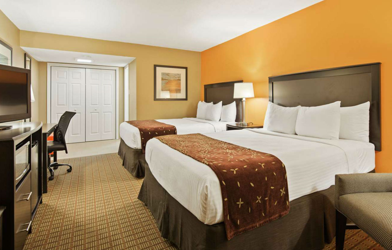 Best Western Palm Beach Lakes West Palm Beach Exterior photo